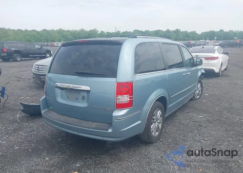 2010 Chrysler Town & Country Limited from USA, damaged, VIN 2A4RR6DX1AR220482